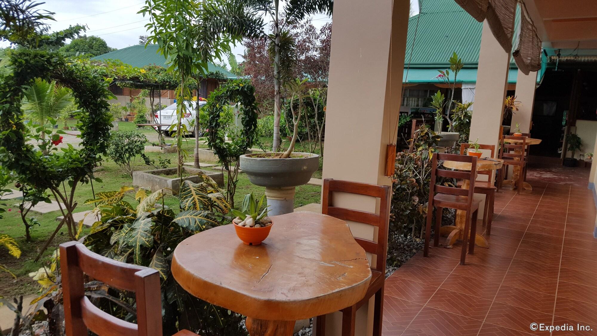 มิเชล เพนชั่น Hotel Puerto Princesa ภายนอก รูปภาพ