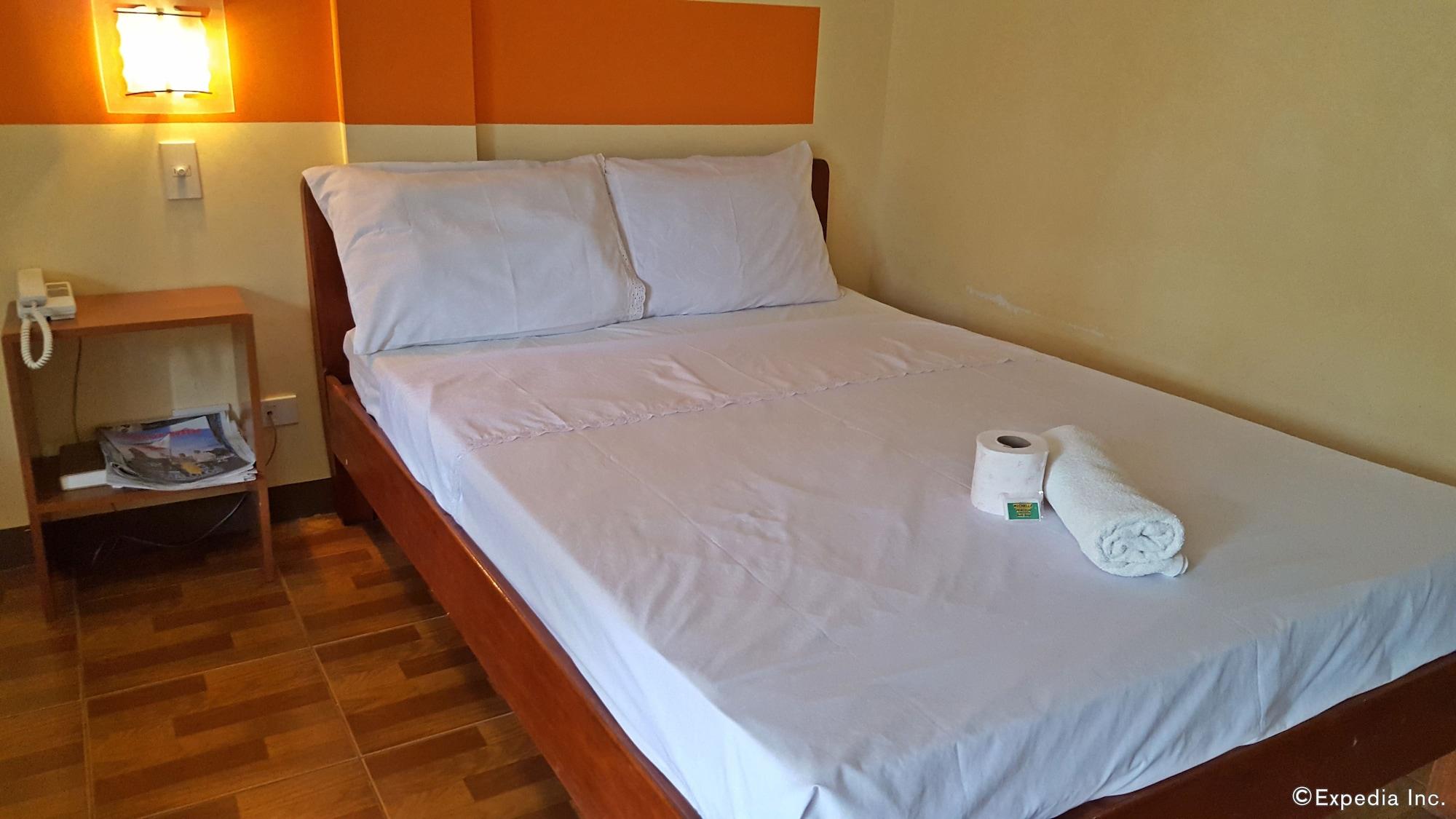 มิเชล เพนชั่น Hotel Puerto Princesa ภายนอก รูปภาพ