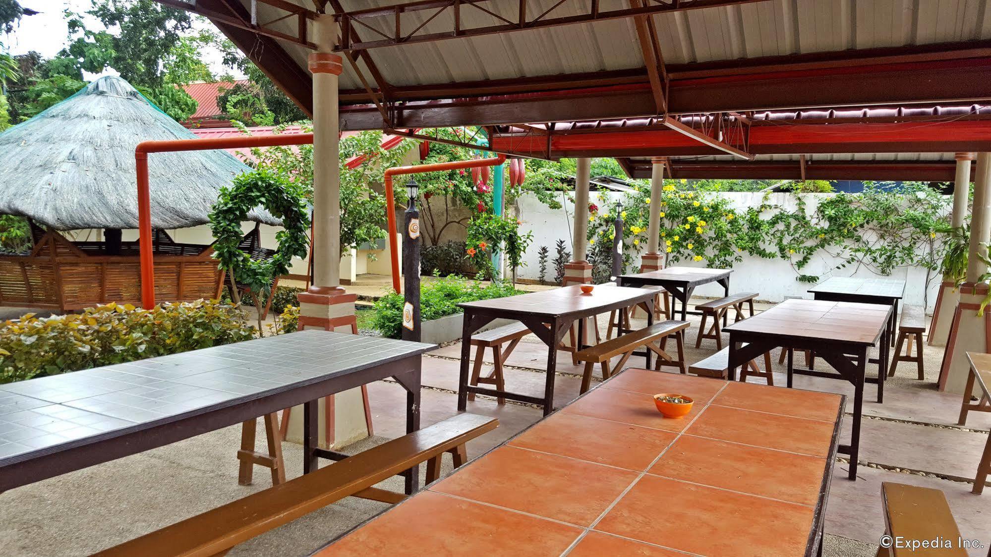 มิเชล เพนชั่น Hotel Puerto Princesa ภายนอก รูปภาพ